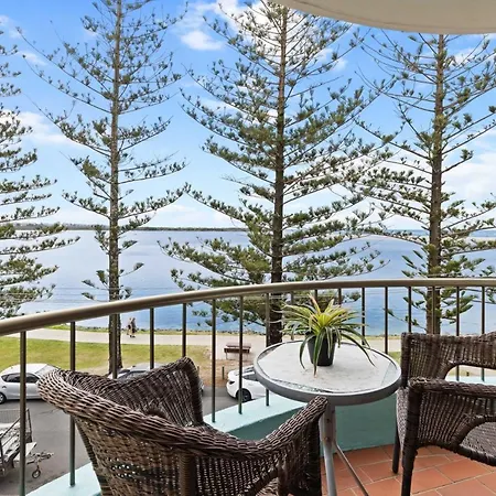 Eastbourne U6 80 Esplanade Golden Beach Caloundra Exterior photo